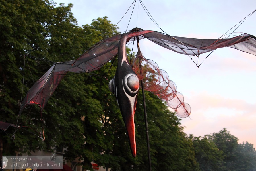 2011-07-01 Close-Act ism Theaterschip - Saurus Parade (Deventer Op Stelten) 021